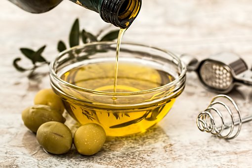 oliveoil968657340 Cool Tour Spain