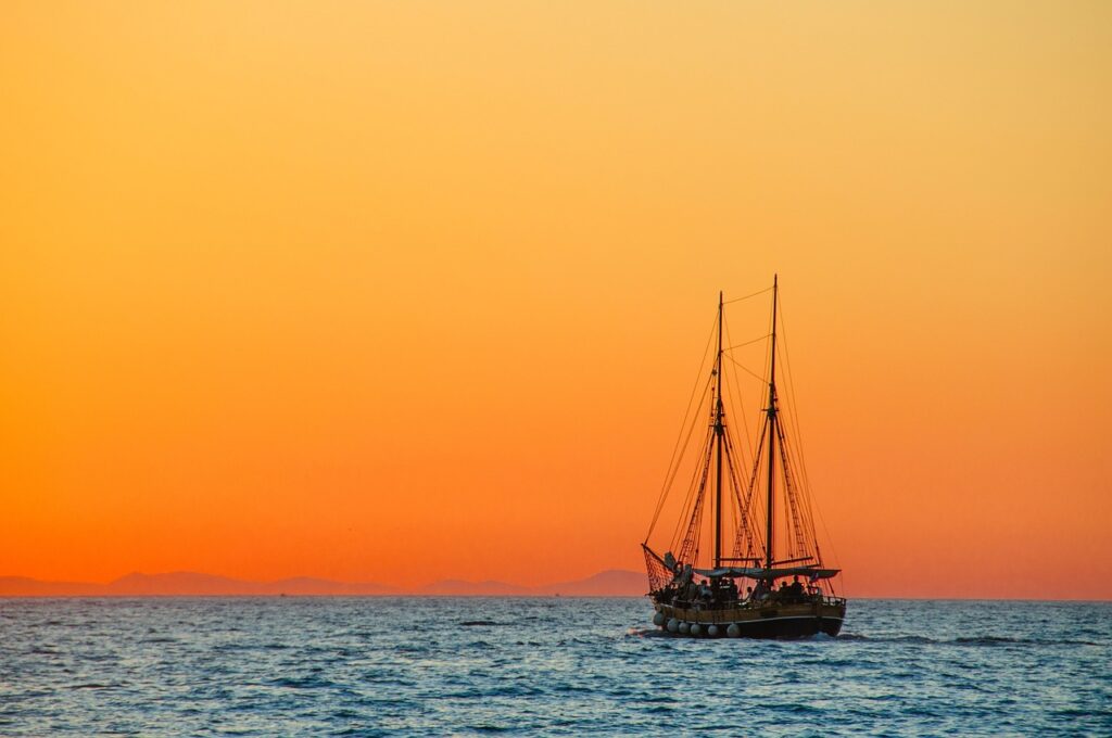 sea med Cool Tour Spain